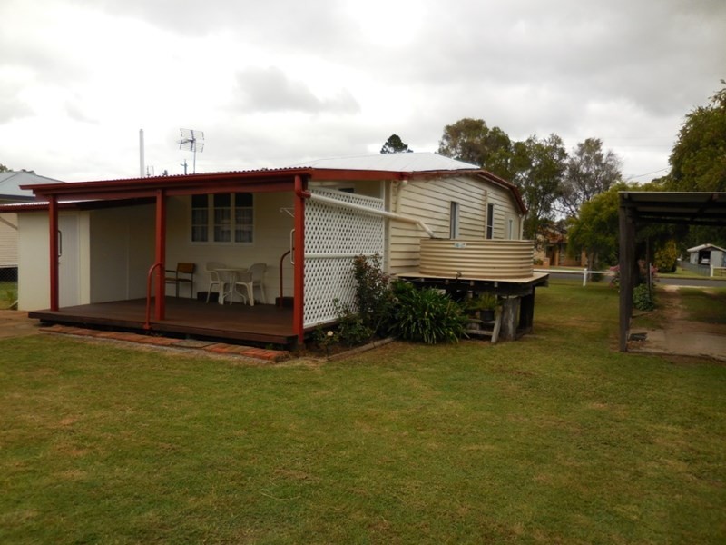 36 hodge, Kingaroy QLD 4610