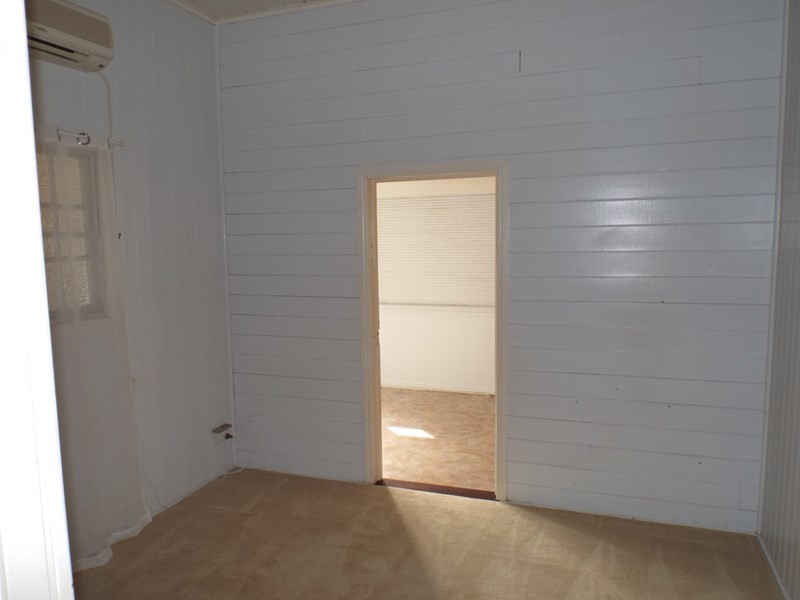 80 Walter Road, Kingaroy QLD 4610