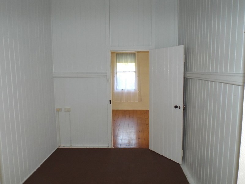 80 Walter Road, Kingaroy QLD 4610