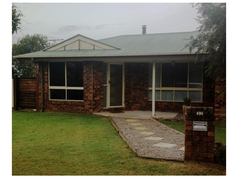 32 Cowie Drive, Kingaroy QLD 4610