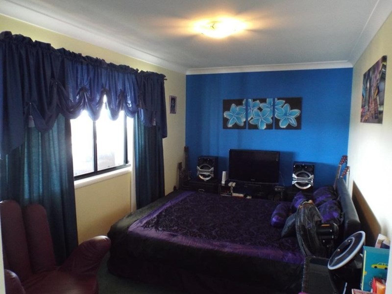 27 Adermann Drive, Kingaroy QLD 4610
