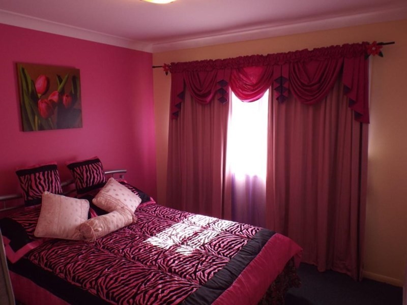 27 Adermann Drive, Kingaroy QLD 4610
