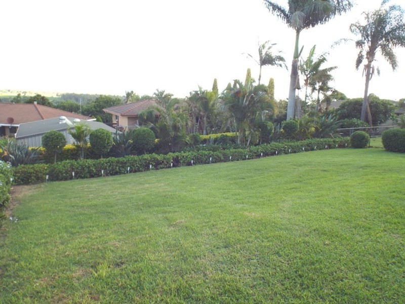 27 Adermann Drive, Kingaroy QLD 4610