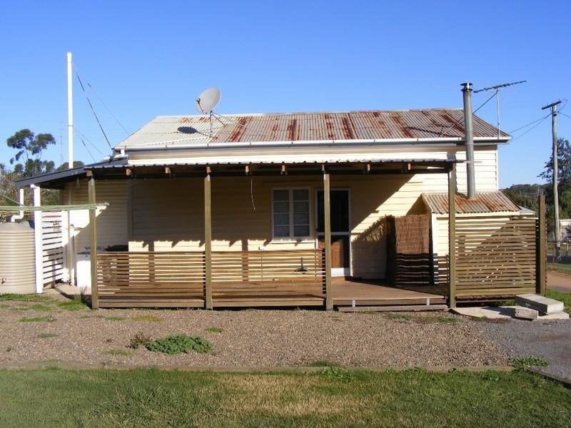 17 Cheadle Street, Yarraman QLD 4614