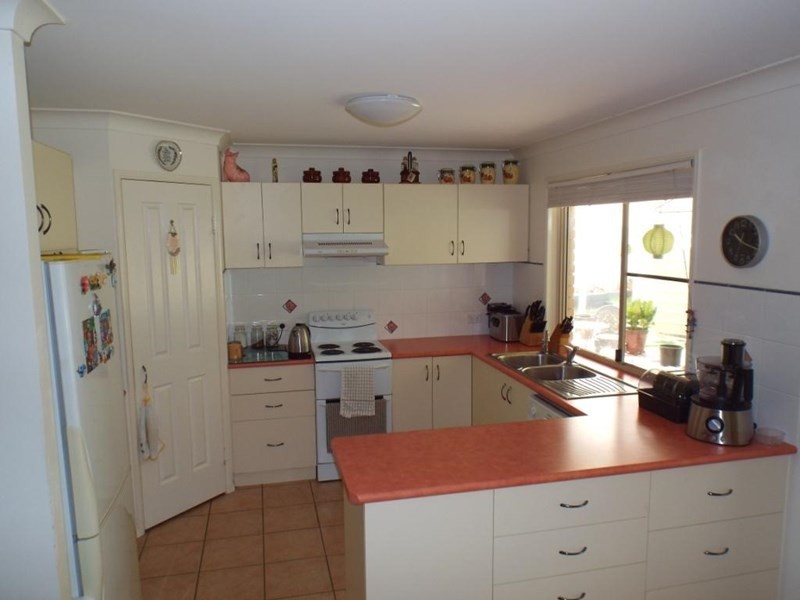 16 Outridge Street, Wondai QLD 4606