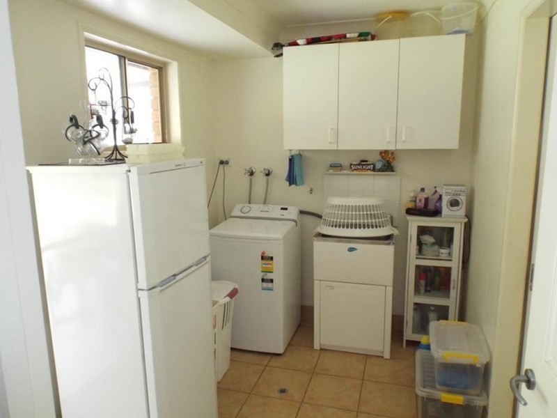 16 Outridge Street, Wondai QLD 4606