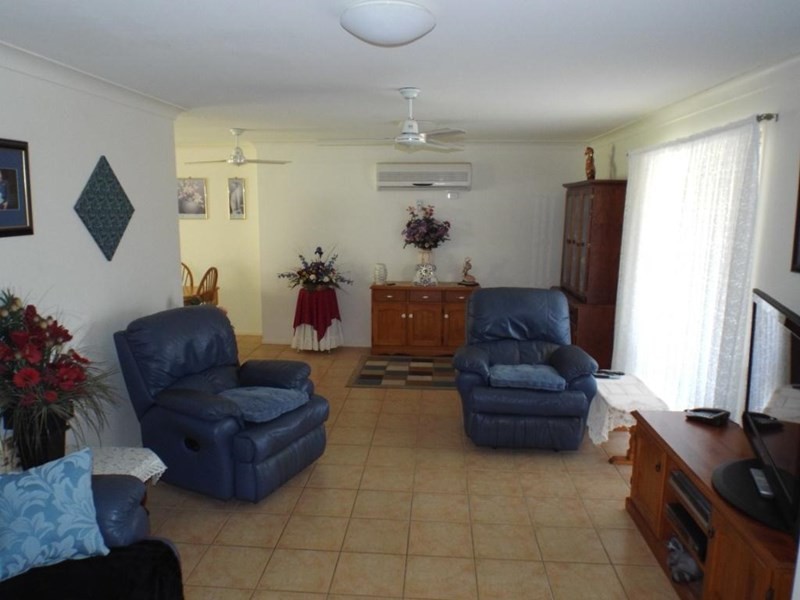 16 Outridge Street, Wondai QLD 4606