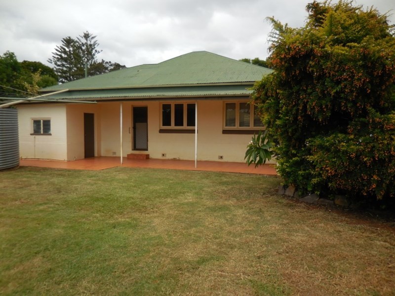 26 Coral Street, Kingaroy QLD 4610