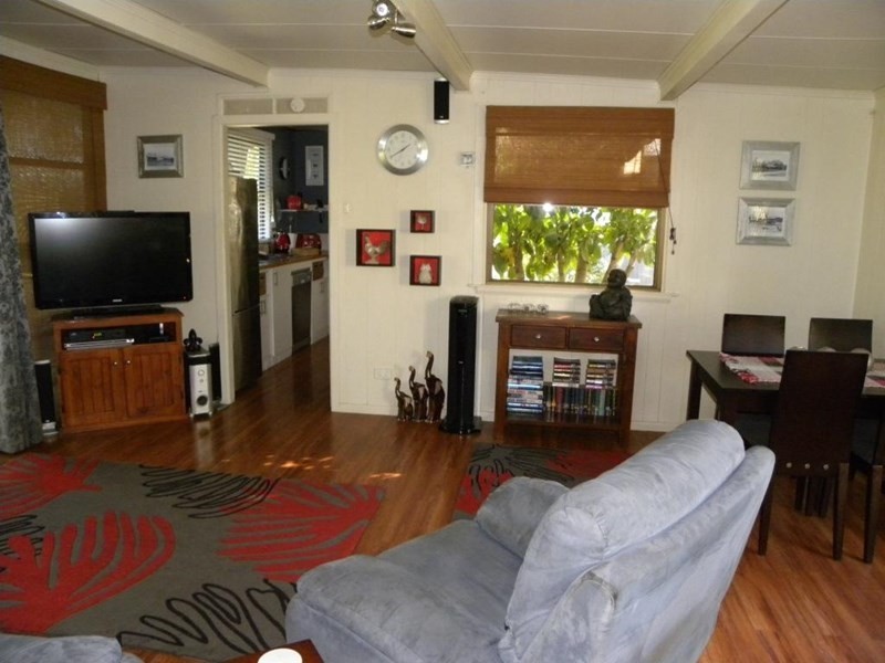 Ellesmere QLD 4610