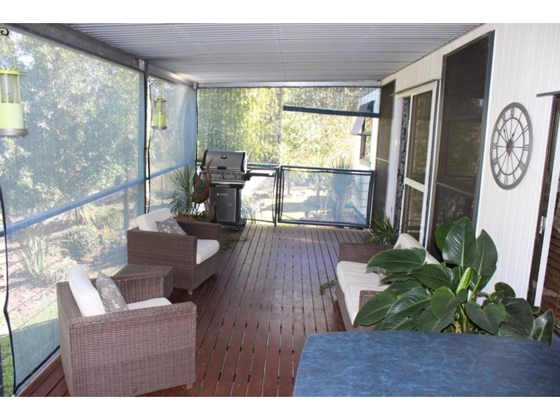 Ellesmere QLD 4610