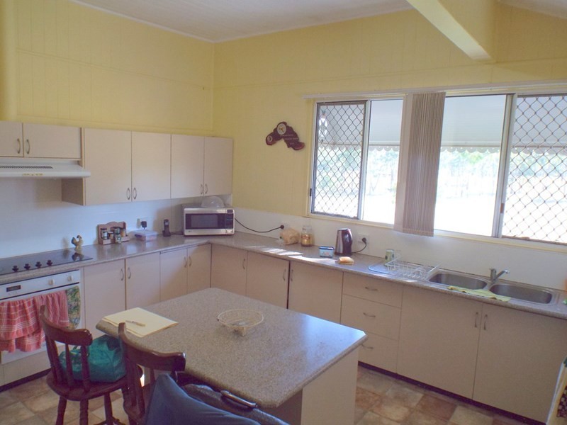 207 Stuart Valley Drive, Kingaroy QLD 4610