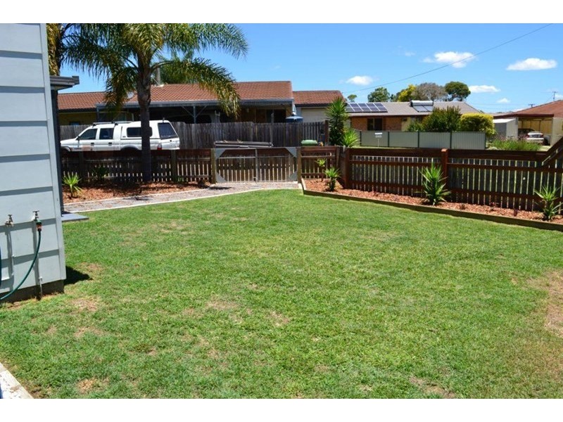 19 Birdie Street, Nanango QLD 4615