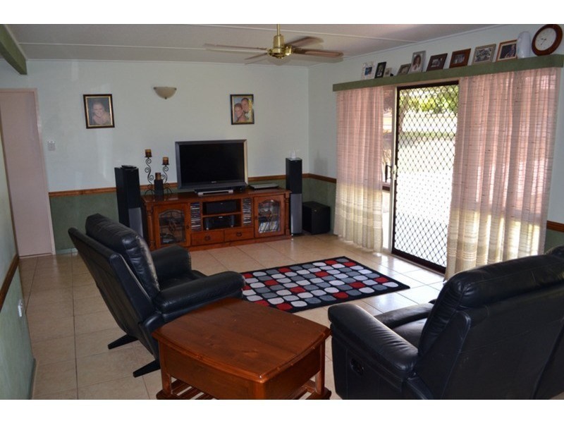 98-100 Moore Street, Kingaroy QLD 4610
