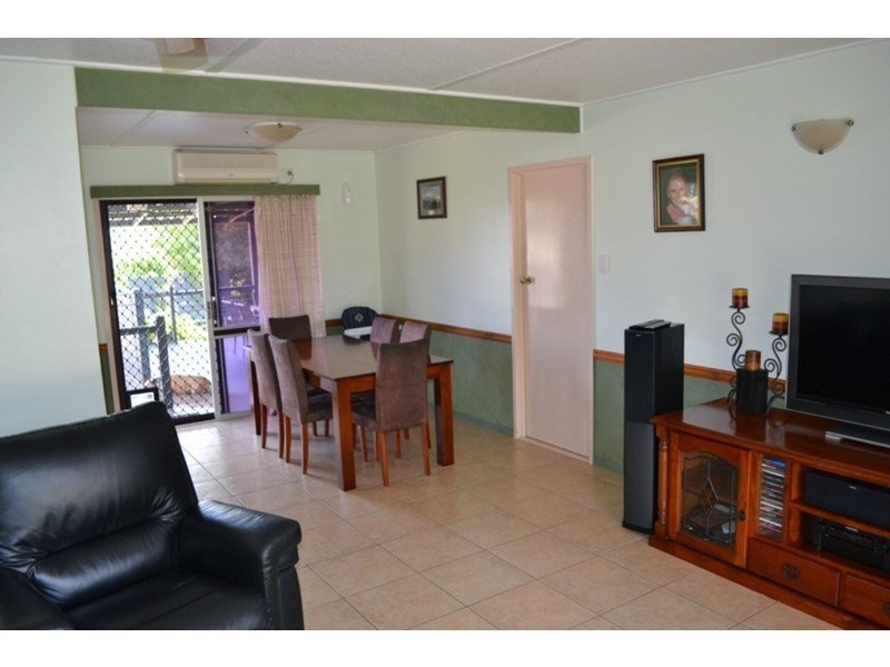 98-100 Moore Street, Kingaroy QLD 4610