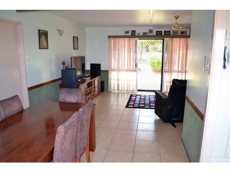 98-100 Moore Street, Kingaroy QLD 4610