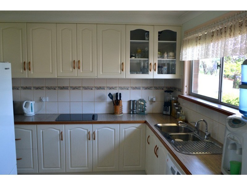 98-100 Moore Street, Kingaroy QLD 4610
