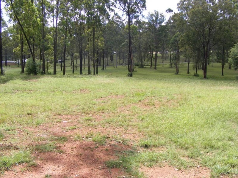 Blackbutt QLD 4306
