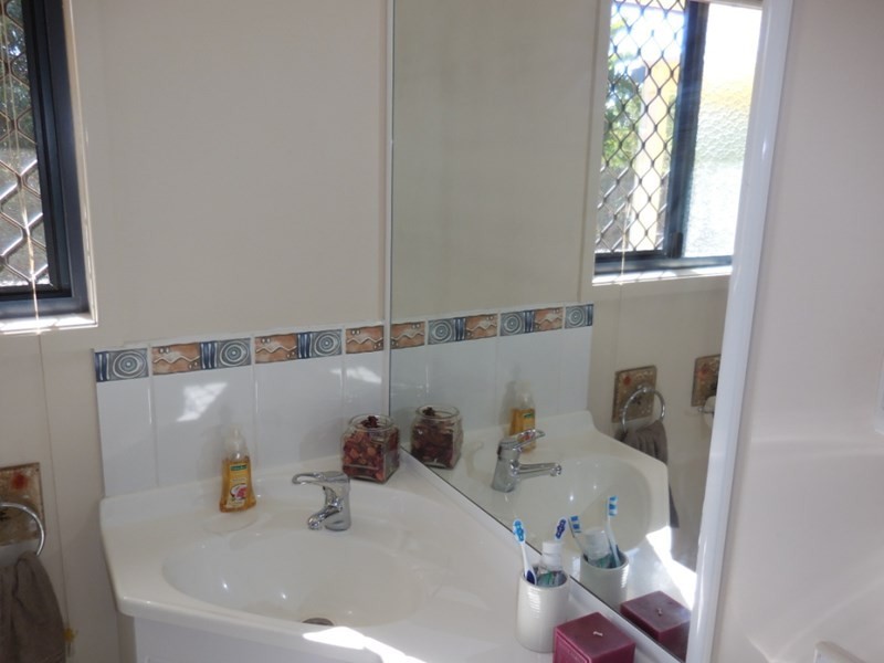 11 tidar, Kingaroy QLD 4610