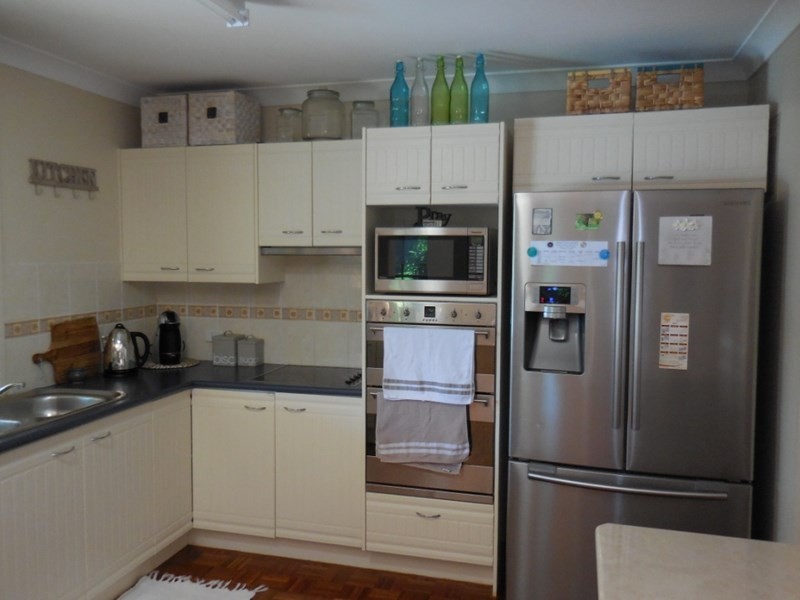 11 tidar, Kingaroy QLD 4610