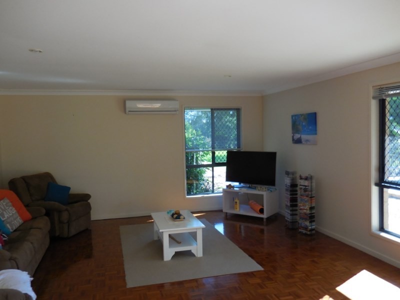 11 tidar, Kingaroy QLD 4610