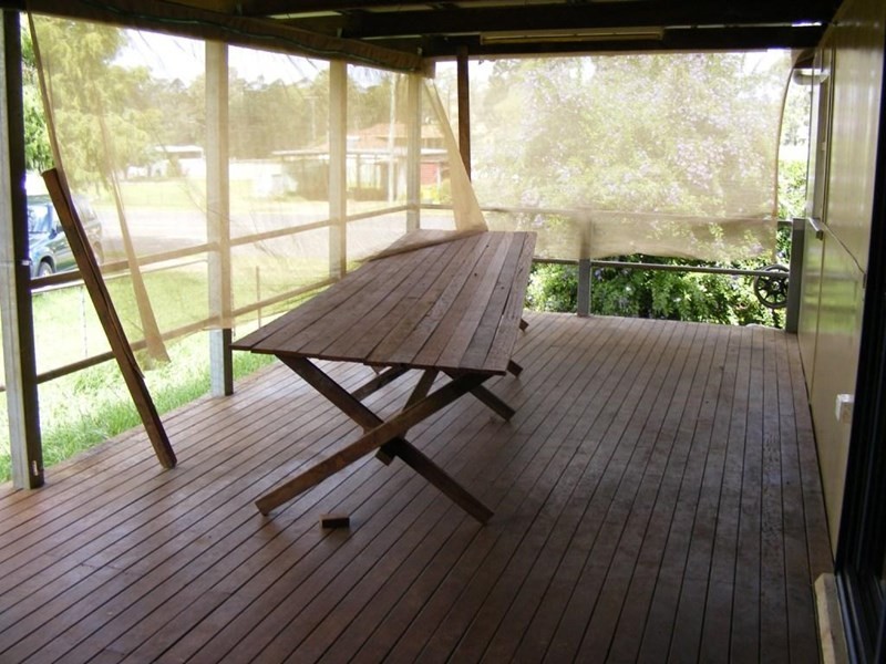 61 Barr-Smith, Yarraman QLD 4614