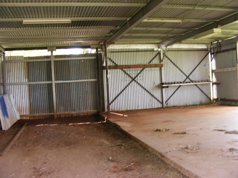 61 Barr-Smith, Yarraman QLD 4614