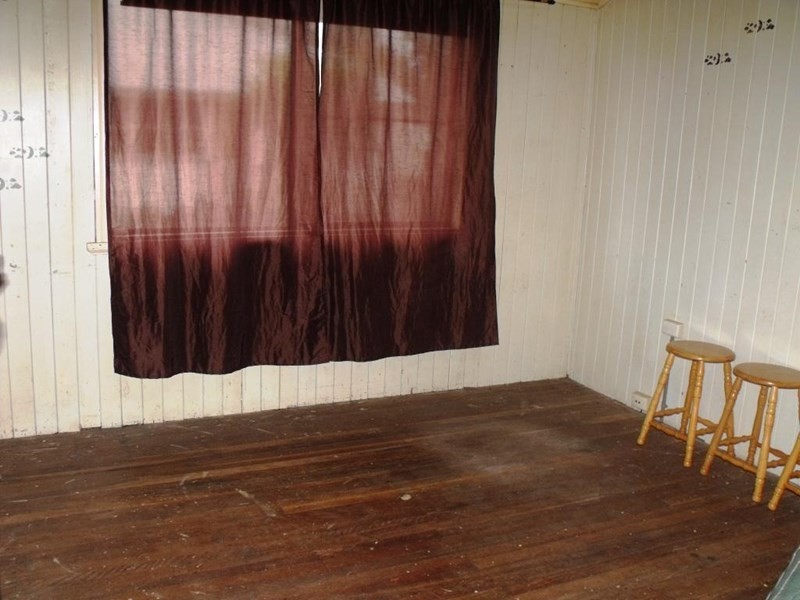 67 Chester Street, Nanango QLD 4615