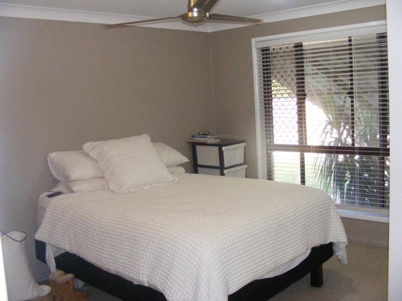 26 Bunker Avenue, Nanango QLD 4615