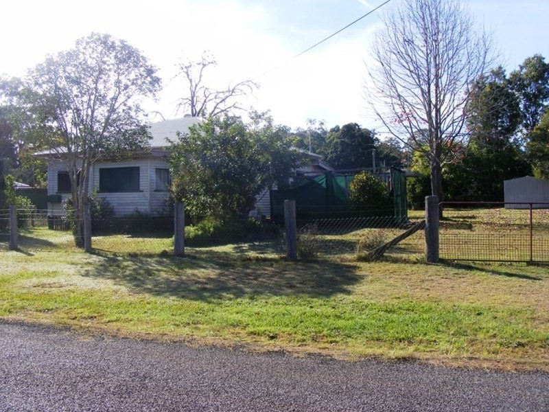 Blackbutt QLD 4306