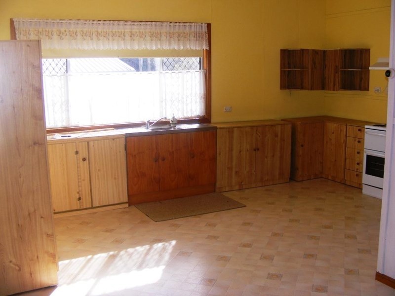 Blackbutt QLD 4306