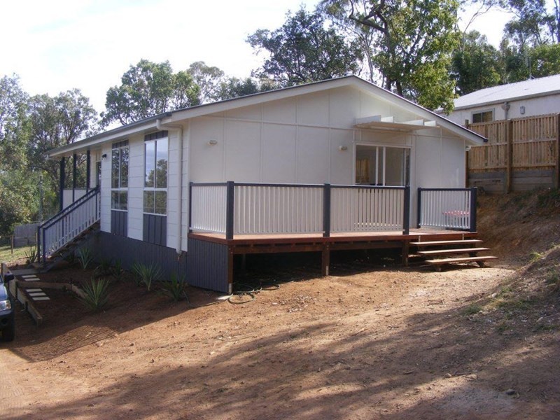 20 Hospital Terrace, Nanango QLD 4615