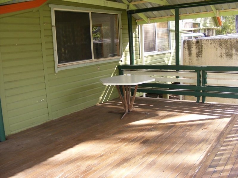 26 G.S.Wilson Dve., Nanango QLD 4615