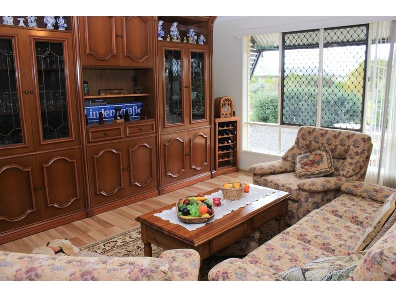 9 albion, Kingaroy QLD 4610