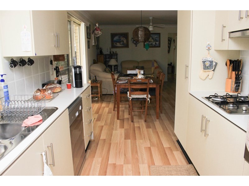 9 albion, Kingaroy QLD 4610