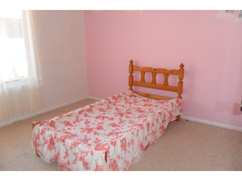 7 Chester Street, Nanango QLD 4615