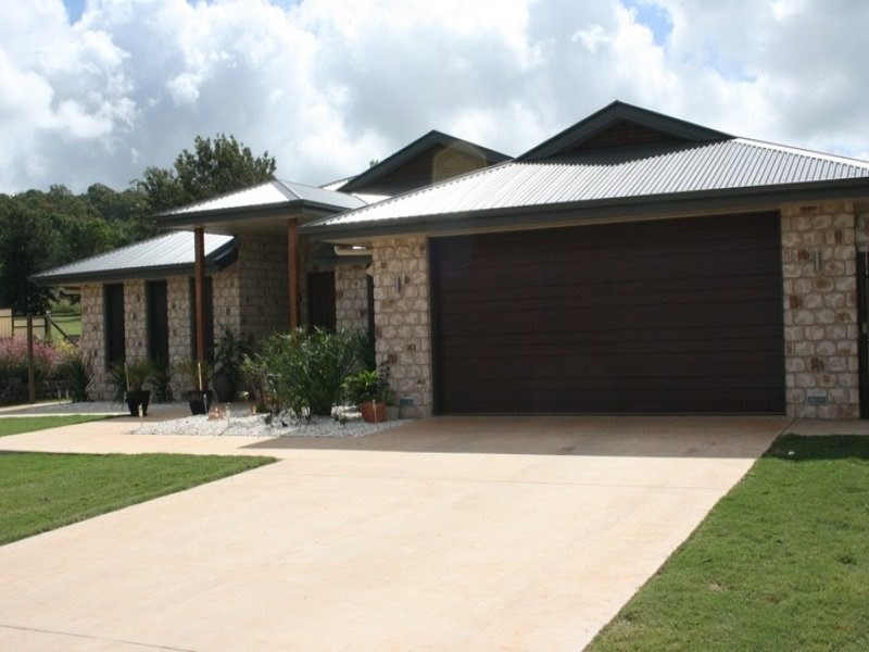 22 Sonaree Drive, Kingaroy QLD 4610