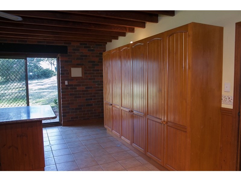 37 Hicken Way, Nanango QLD 4615