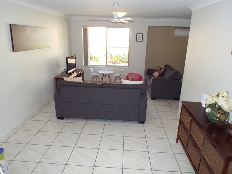 34 Hillview Parade, Kingaroy QLD 4610