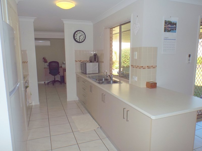 34 Hillview Parade, Kingaroy QLD 4610