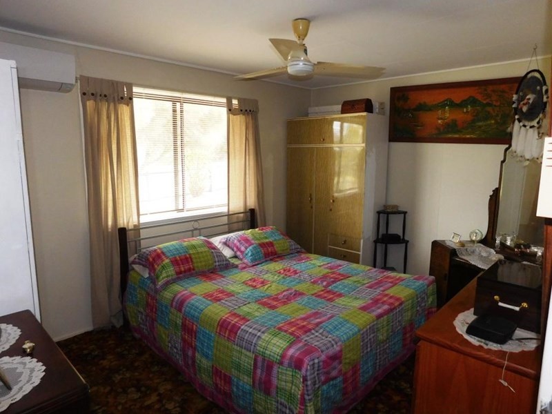Blackbutt QLD 4306