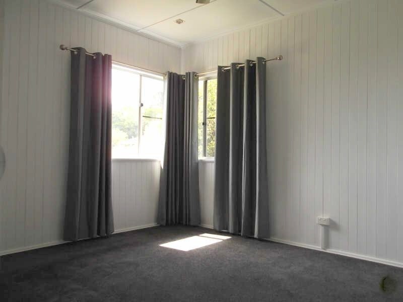 9 Jean Street, Kingaroy QLD 4610