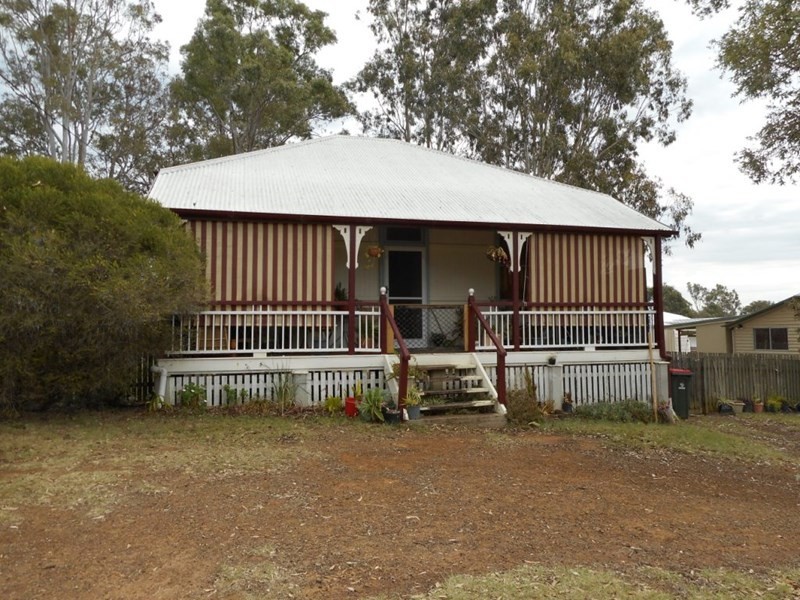 43 Normanby Street, Nanango QLD 4615
