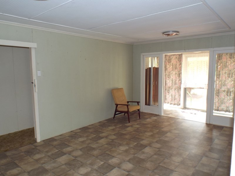 9 Burnett Street, Kingaroy QLD 4610