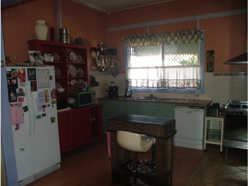 Nanango QLD 4615