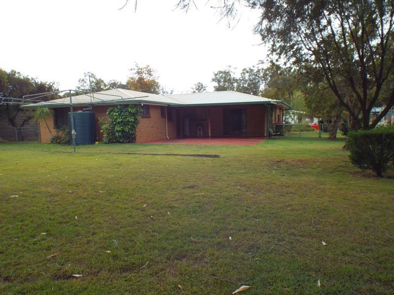 5 Knight Street, Kingaroy QLD 4610