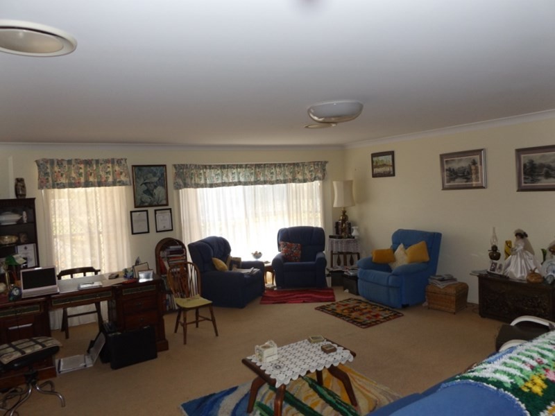 39 BURNETT, Kingaroy QLD 4610