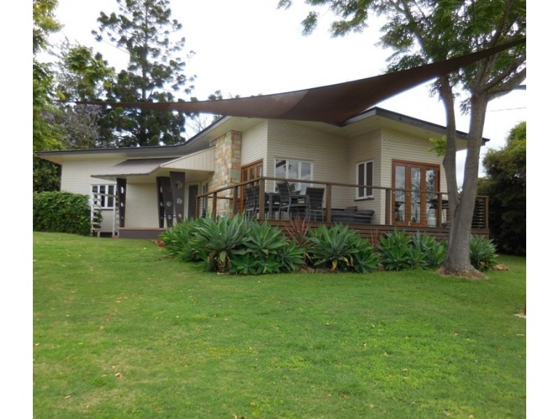 22 webster, Kingaroy QLD 4610