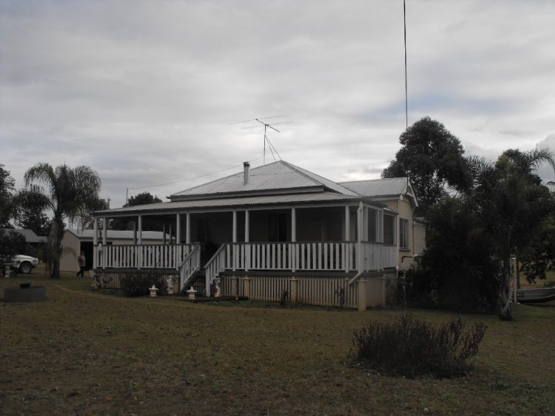Blackbutt QLD 4306