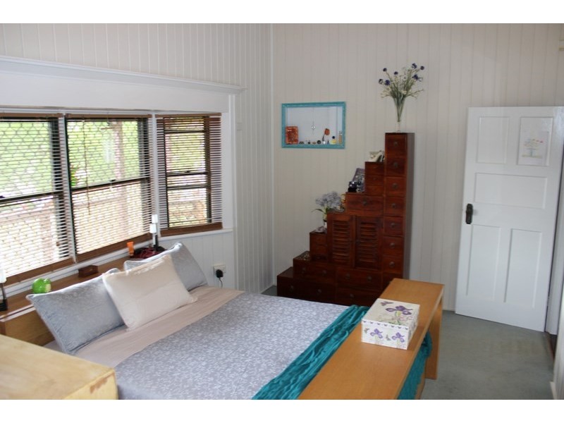 18 Albert Street, Kingaroy QLD 4610