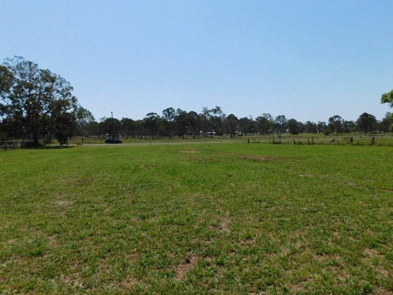 64-66 Burnett Street, Nanango QLD 4615